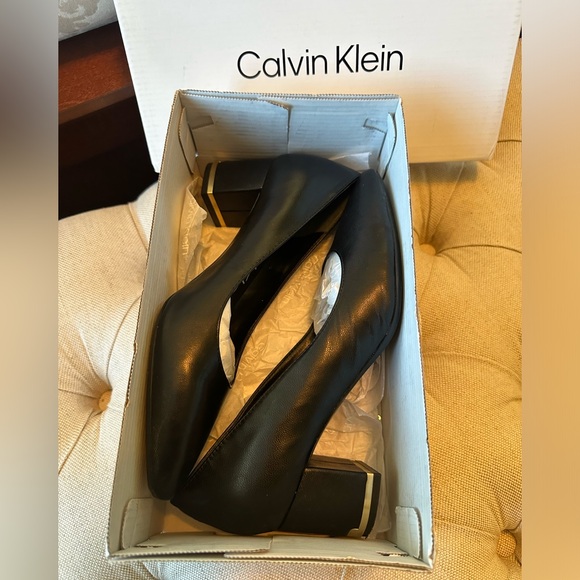 TWO PAIRS:  Calvin Klein leather pumps duet bundle! - Picture 5 of 9